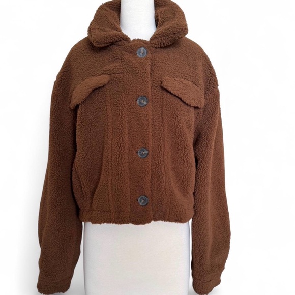 Button-Up Teddy Jacket - Picture 2 of 5